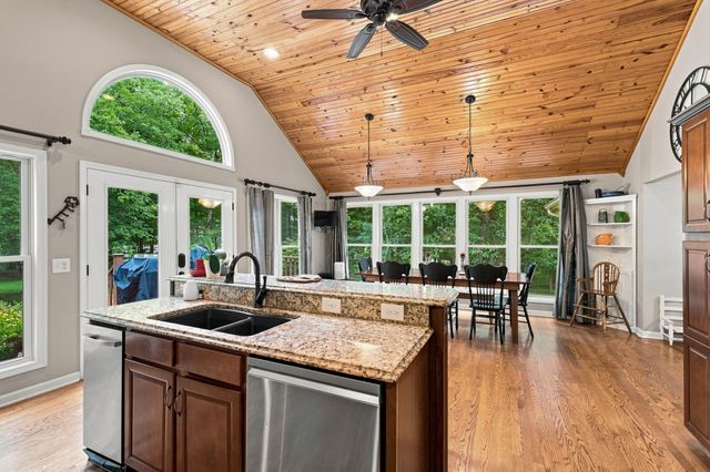 5038 Windland Dr, Springfield, TN 37172