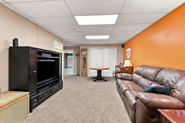 5038 Windland Dr, Springfield, TN 37172