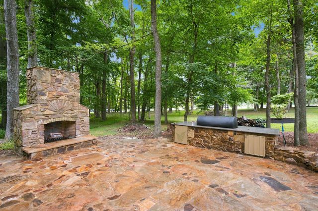 5038 Windland Dr, Springfield, TN 37172