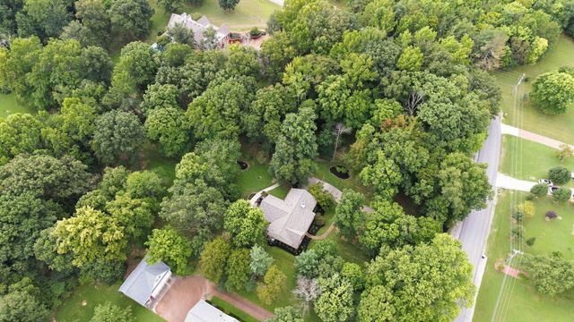 5038 Windland Dr, Springfield, TN 37172