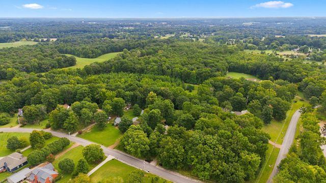 5038 Windland Dr, Springfield, TN 37172