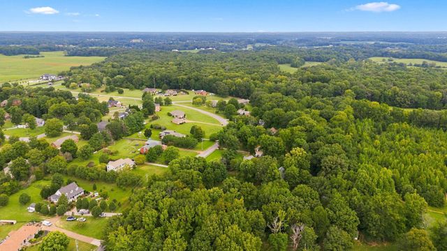 5038 Windland Dr, Springfield, TN 37172