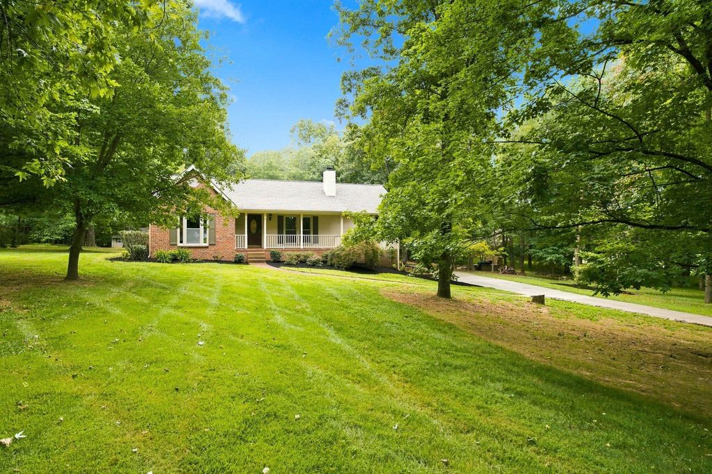 5038 Windland Dr, Springfield, TN 37172