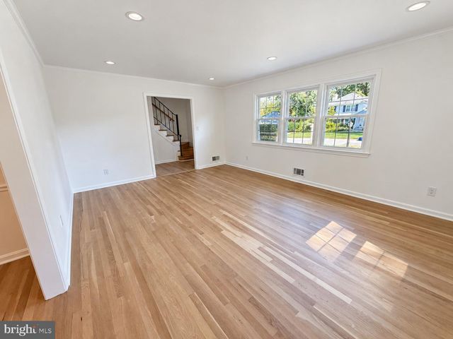 11906 HENRY FLEET DR, Potomac, MD 20854