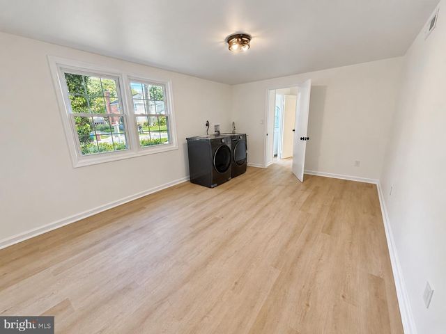 11906 HENRY FLEET DR, Potomac, MD 20854
