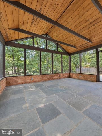 11906 HENRY FLEET DR, Potomac, MD 20854