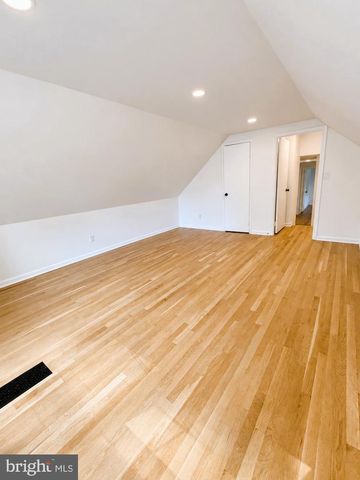11906 HENRY FLEET DR, Potomac, MD 20854