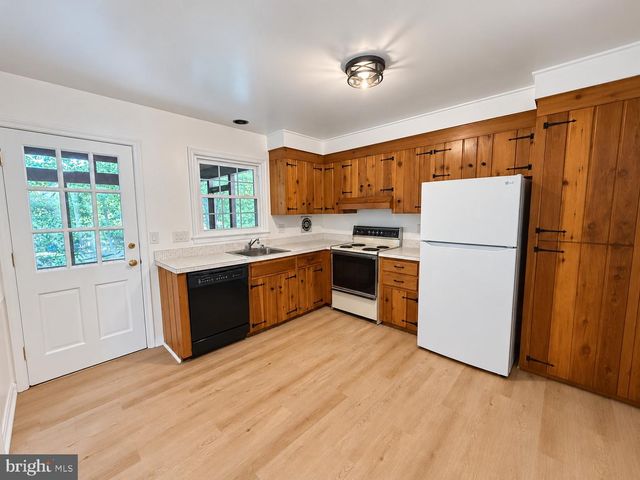 11906 HENRY FLEET DR, Potomac, MD 20854