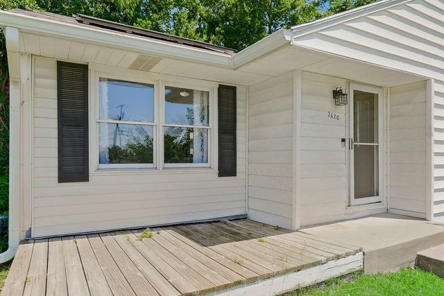 2620 NE 56th Terrace, Gladstone, MO 64118
