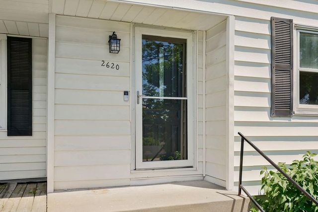 2620 NE 56th Terrace, Gladstone, MO 64118
