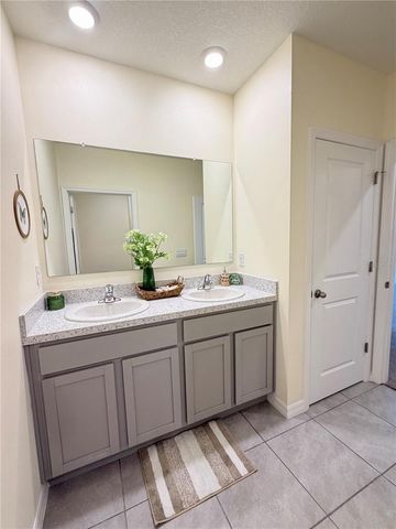 39 HICKORY COURSE WAY, Ocala, FL 34472