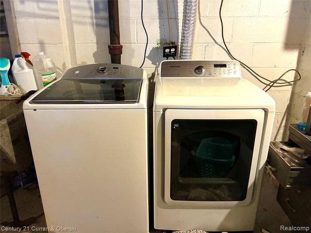 7592 Ready Avenue, Warren, MI 48091