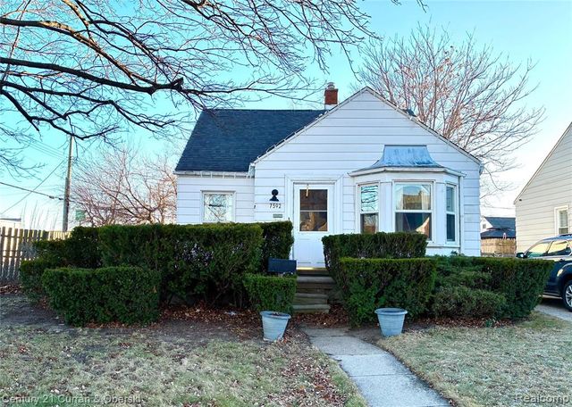 7592 Ready Avenue, Warren, MI 48091