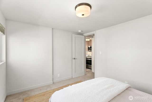 3710 SW 106th Street, Seattle, WA 98146
