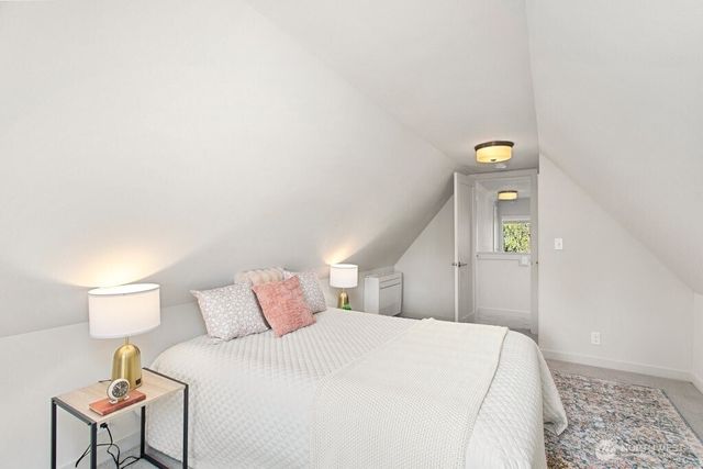 3710 SW 106th Street, Seattle, WA 98146