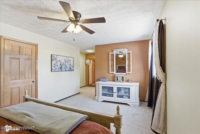 18643 N Lowrie Loop, Eagle River, AK 99577