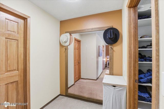 18643 N Lowrie Loop, Eagle River, AK 99577