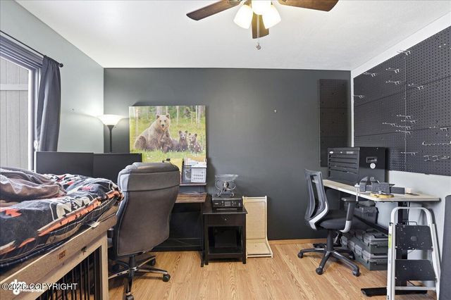 18643 N Lowrie Loop, Eagle River, AK 99577