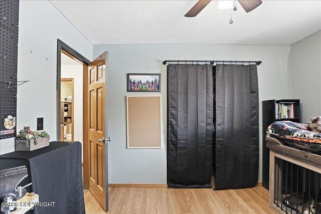 18643 N Lowrie Loop, Eagle River, AK 99577