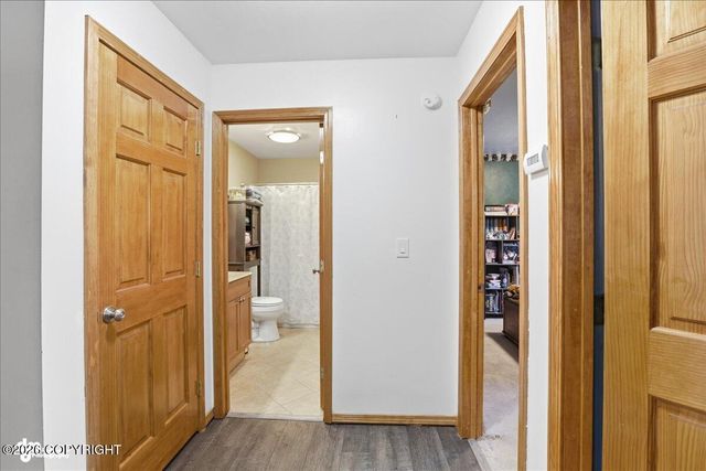 18643 N Lowrie Loop, Eagle River, AK 99577