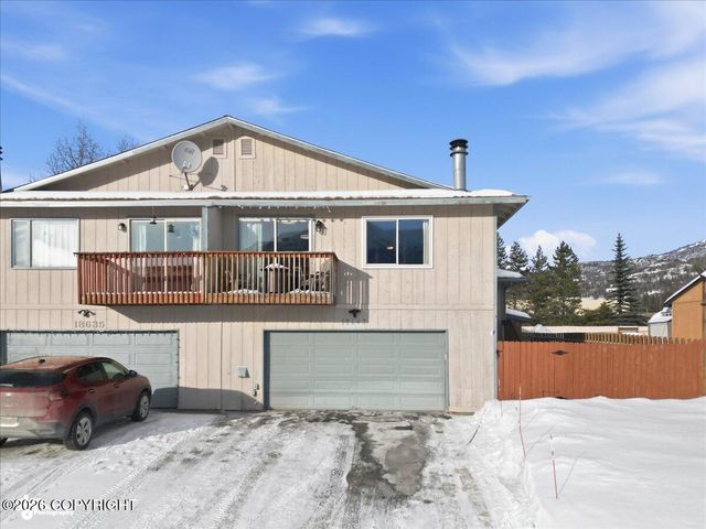 18643 N Lowrie Loop, Eagle River, AK 99577