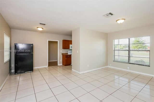 3010 NW 187th St, Miami Gardens, FL 33056