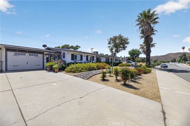 26381 Cherry Hills, Menifee, CA 92586