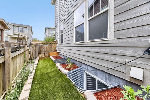 21803 E Quincy Place, Aurora, CO 80015