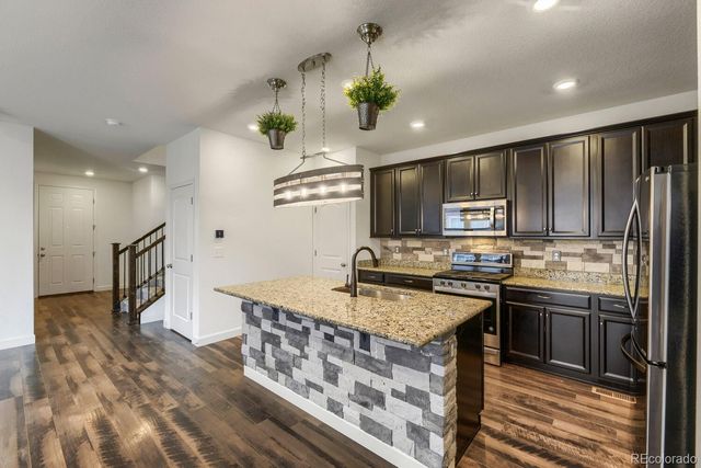 21803 E Quincy Place, Aurora, CO 80015