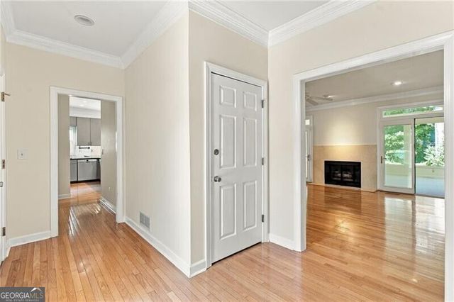 26 Ridgemere Trace, Sandy Springs, GA 30328