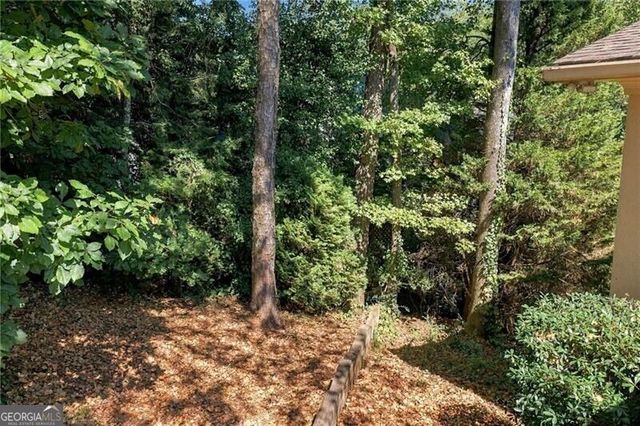 26 Ridgemere Trace, Sandy Springs, GA 30328