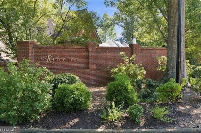 26 Ridgemere Trace, Sandy Springs, GA 30328