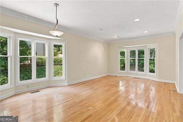 26 Ridgemere Trace, Sandy Springs, GA 30328