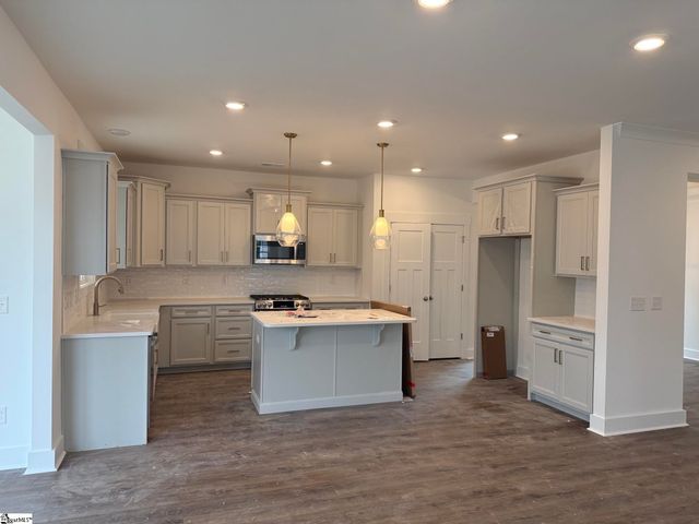 118 Terpack Court, Gray Court, SC 29645