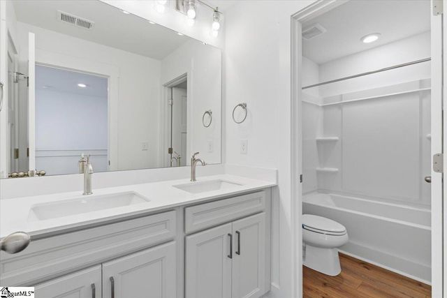 118 Terpack Court, Gray Court, SC 29645