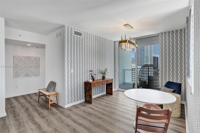 244 Biscayne Boulevard 3409, Miami, FL 33132