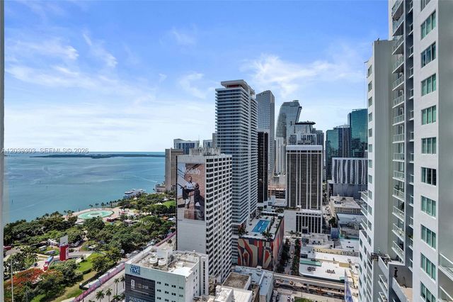 244 Biscayne Boulevard 3409, Miami, FL 33132