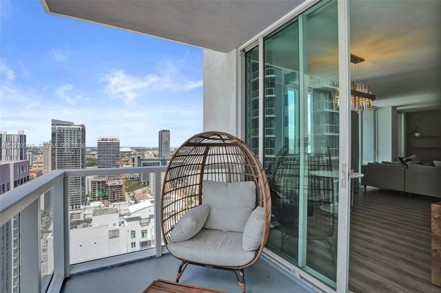 244 Biscayne Boulevard 3409, Miami, FL 33132
