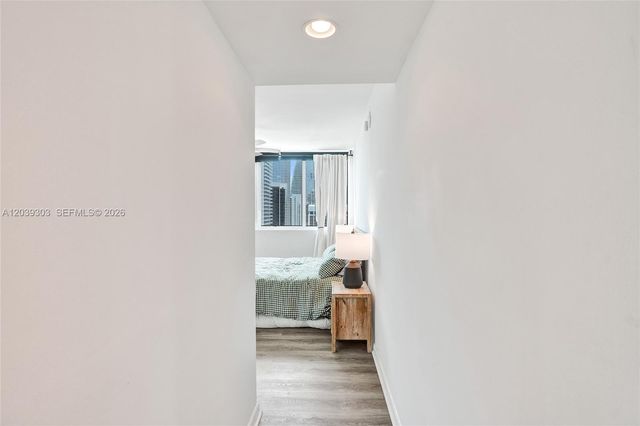 244 Biscayne Boulevard 3409, Miami, FL 33132
