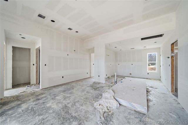 4239 S Greentree Way 56A, Sand Springs, OK 74063