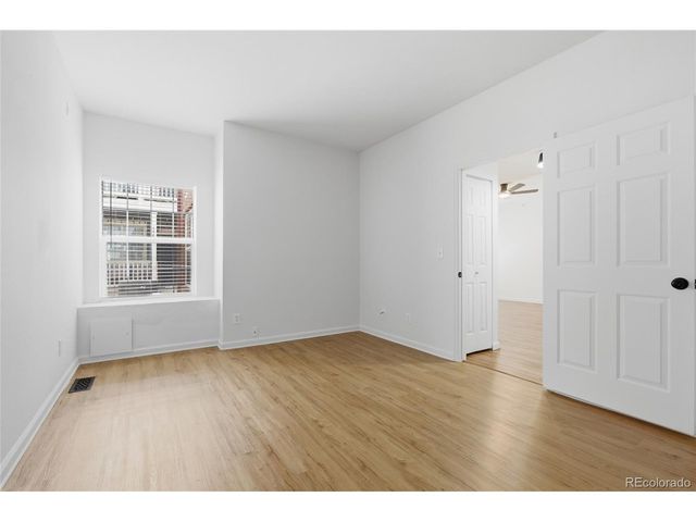 14319 E Grand Dr BLDG 14-167, Aurora, CO 80015