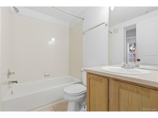 14319 E Grand Dr BLDG 14-167, Aurora, CO 80015