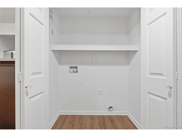 14319 E Grand Dr BLDG 14-167, Aurora, CO 80015