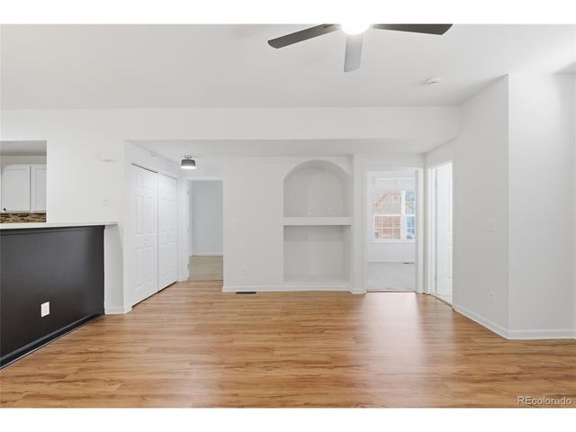 14319 E Grand Dr BLDG 14-167, Aurora, CO 80015