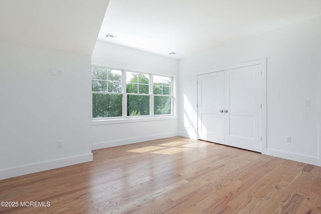 1 Clifford Graves Court, Red Bank, NJ 07701