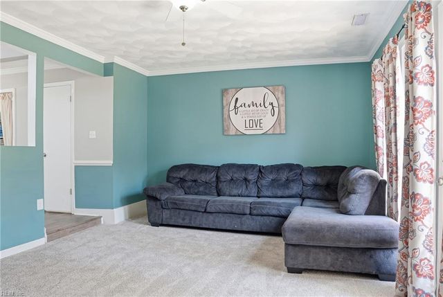 4626 Greenlaw DR, Virginia Beach, VA 23464