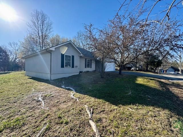 1 Mills Lane, Bella Vista, AR 72714