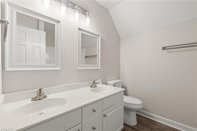 828 Woodview Ridge Trail, Lewisville, NC 27023