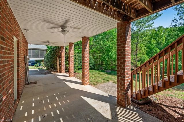 828 Woodview Ridge Trail, Lewisville, NC 27023