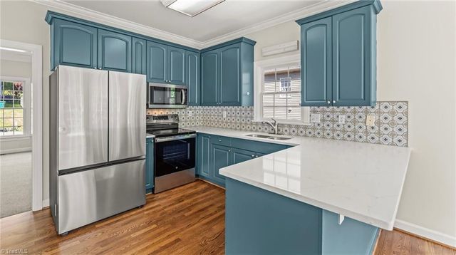 828 Woodview Ridge Trail, Lewisville, NC 27023